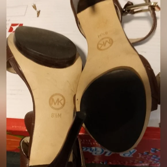 MICHAEL Michael Kors Brown Leather Heels - Picture 3 of 4